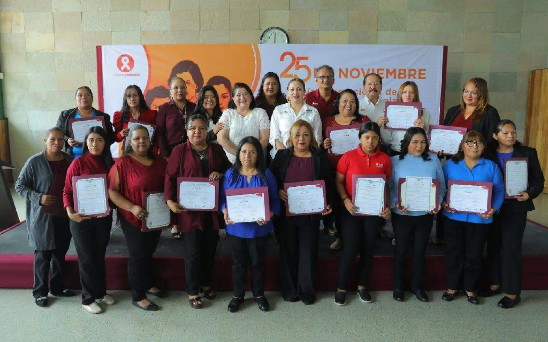 Son 30 mujeres las que pudieron graduarse de primaria y secundaria en Nuevo Laredo Gobierno NLD